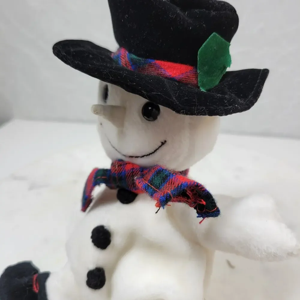 Vintage 1997 Target Snowden Plush Ice Skating Snowman 8